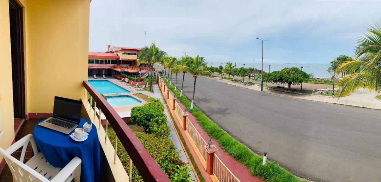 Hotel Yadran Beach Resort Puntarenas Esterno foto