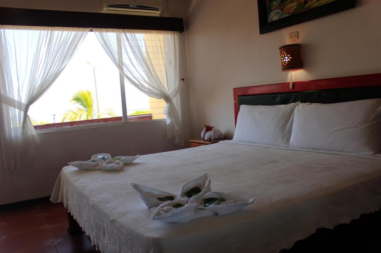 Hotel Yadran Beach Resort Puntarenas Esterno foto