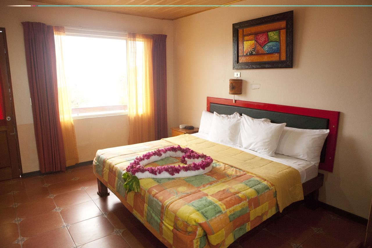 Hotel Yadran Beach Resort Puntarenas Esterno foto